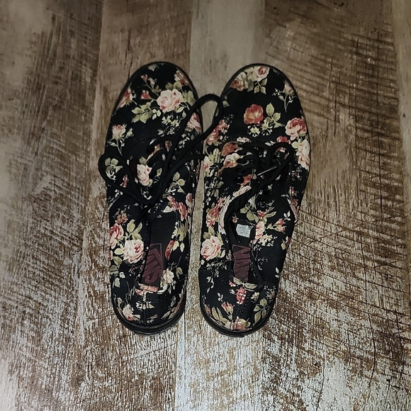 Vans Shoes - Vans Black and Pink Flats with Floral Pattern